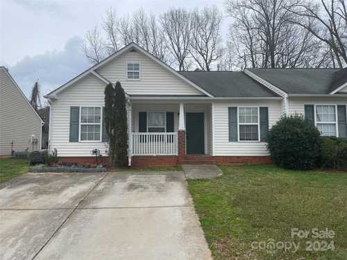 $225,000 - 3Br/2Ba -  for Sale in Camellia Corners, Rock Hill