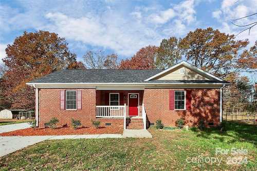 $319,098 - 3Br/2Ba -  for Sale in Sunset Park, Rock Hill
