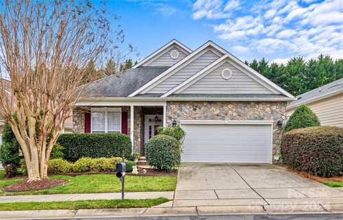 $465,000 - 2Br/2Ba -  for Sale in Four Seasons At Gold Hill, Fort Mill