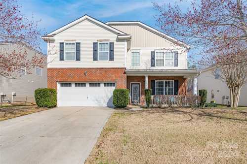 $595,000 - 5Br/3Ba -  for Sale in Spicewood, Fort Mill