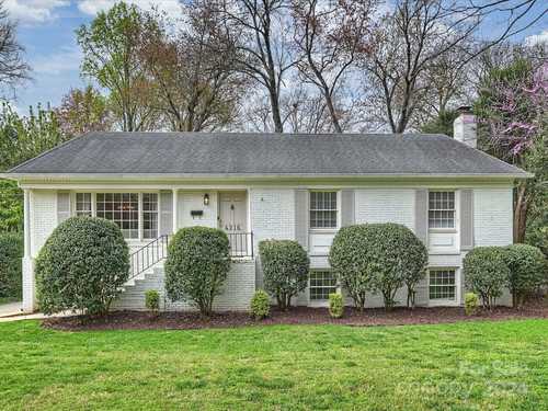 $750,000 - 4Br/3Ba -  for Sale in Beverly Woods, Charlotte