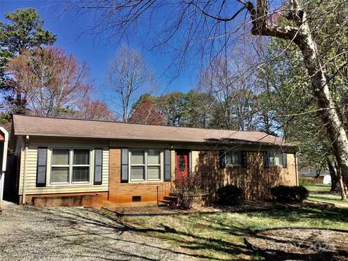 $229,000 - 2Br/1Ba -  for Sale in Westover, Statesville