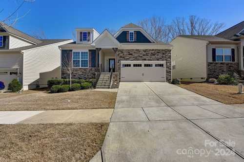 $499,900 - 3Br/2Ba -  for Sale in Waterside At The Catawba, Fort Mill