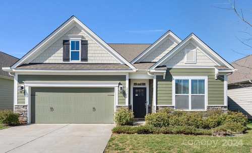 $449,000 - 4Br/2Ba -  for Sale in Cypress Point, Lake Wylie