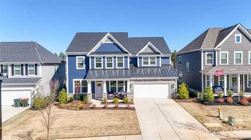 $825,000 - 5Br/4Ba -  for Sale in Paddlers Cove, Clover