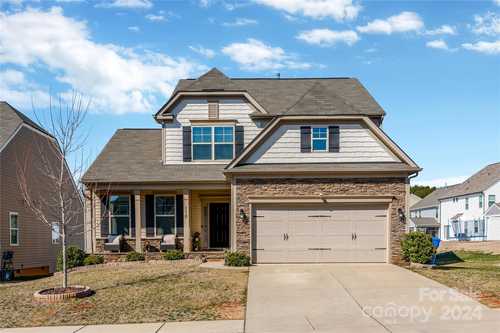 $519,900 - 4Br/4Ba -  for Sale in Briargate, Mooresville