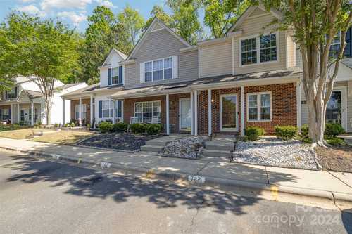 $255,000 - 2Br/3Ba -  for Sale in The Townes At River Crossing, Fort Mill