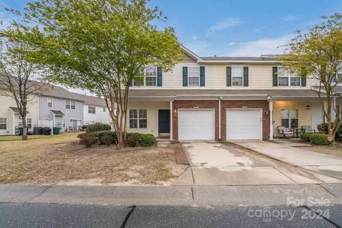 $319,900 - 3Br/3Ba -  for Sale in Charlotte Pines, Charlotte