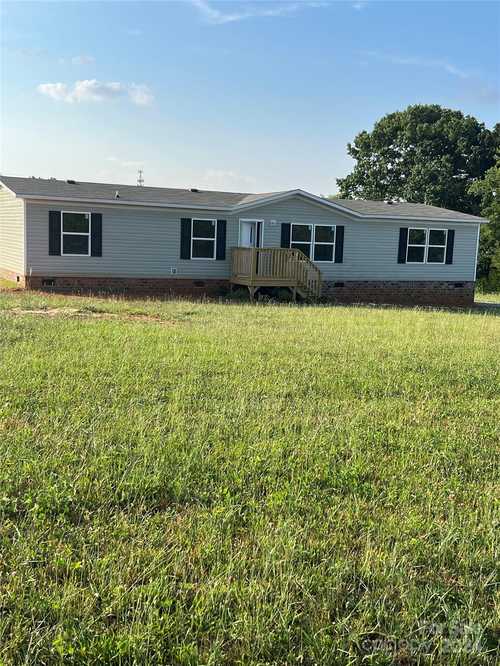 $229,900 - 4Br/2Ba -  for Sale in None, Stony Point