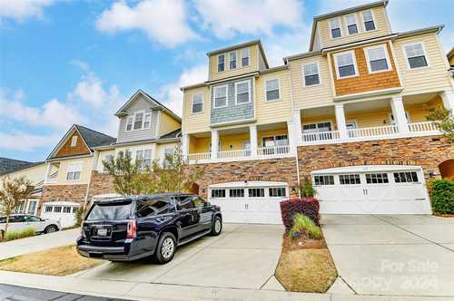 $650,000 - 4Br/5Ba -  for Sale in Lake Shore On Lake Wylie, Tega Cay
