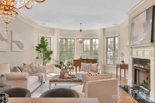$1,025,000 - 2Br/3Ba -  for Sale in Rosewood At Providence, Charlotte