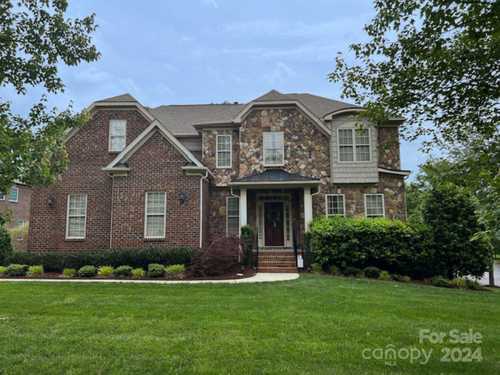 $850,000 - 5Br/4Ba -  for Sale in Stanton Heights, Fort Mill