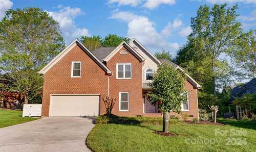 $520,000 - 4Br/3Ba -  for Sale in Bailiwyck, Fort Mill