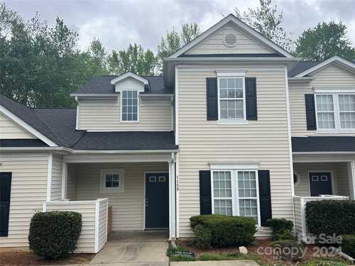 $235,000 - 3Br/2Ba -  for Sale in Citiside Plaza Walk Townhomes, Charlotte
