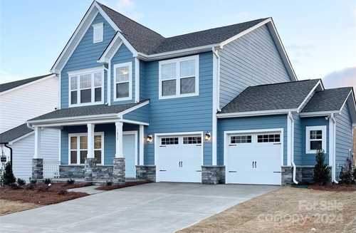 $475,000 - 3Br/3Ba -  for Sale in The Manors At Handsmill, York