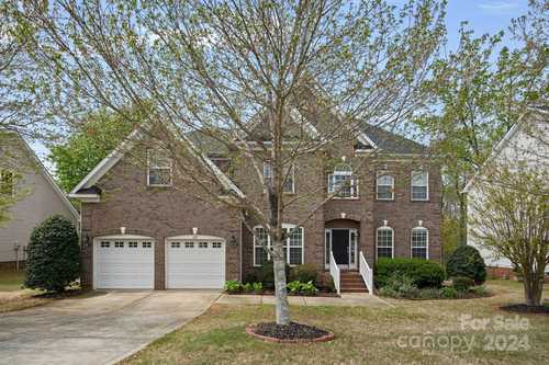 $625,000 - 5Br/3Ba -  for Sale in Pleasant Glen, Fort Mill