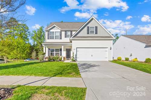 $435,000 - 4Br/3Ba -  for Sale in The Reserve At Canyon Hills, Charlotte