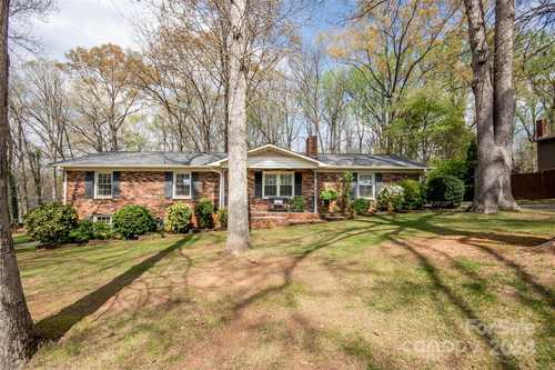 $281,000 - 3Br/2Ba -  for Sale in Westover, Statesville