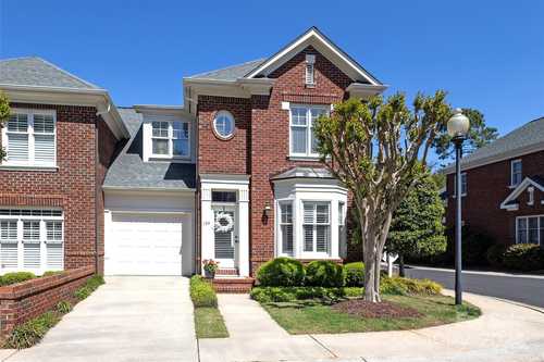 $570,000 - 3Br/3Ba -  for Sale in The Cotswolds, Charlotte