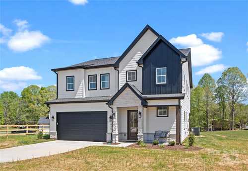 $686,500 - 4Br/4Ba -  for Sale in None, Troutman