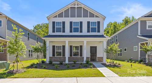 $483,500 - 4Br/3Ba -  for Sale in Shopton Point, Charlotte