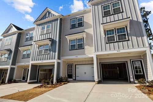 $319,900 - 2Br/3Ba -  for Sale in Sycamore Trail, Matthews