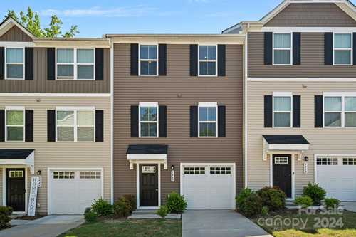 $315,000 - 3Br/3Ba -  for Sale in North End Commons, Charlotte