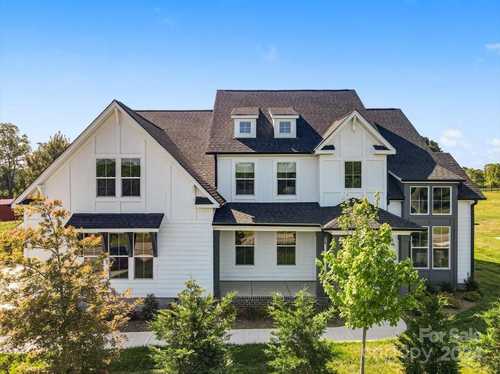 $880,000 - 4Br/4Ba -  for Sale in Streamside Estates, Mooresville
