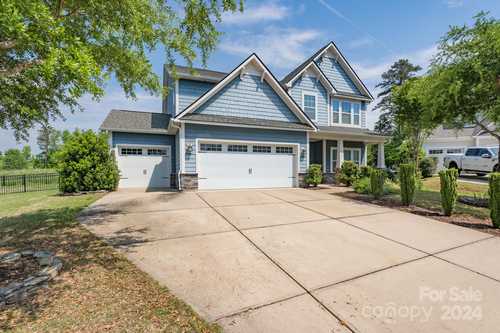 $650,000 - 4Br/4Ba -  for Sale in Lake Ridge, Fort Mill