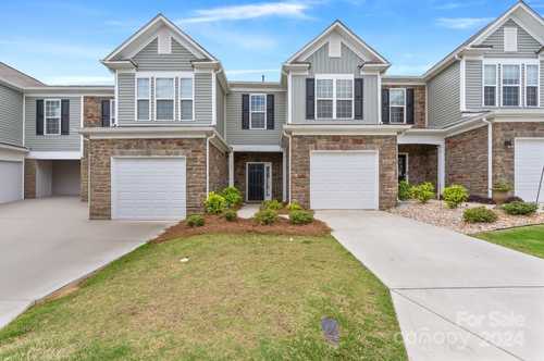 $365,000 - 3Br/3Ba -  for Sale in Catawba Village, Fort Mill