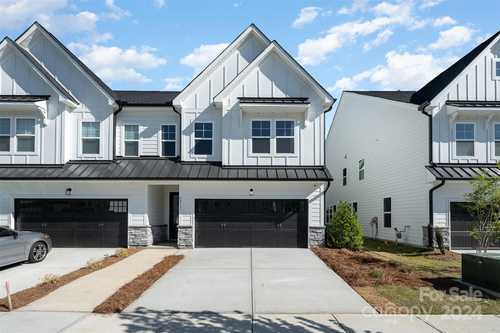 $850,000 - 3Br/3Ba -  for Sale in Emery, Charlotte