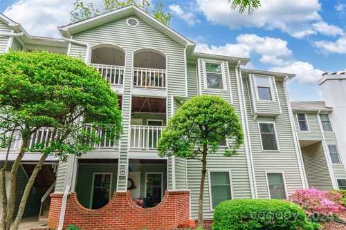 $325,000 - 2Br/2Ba -  for Sale in Myers Park Manor, Charlotte