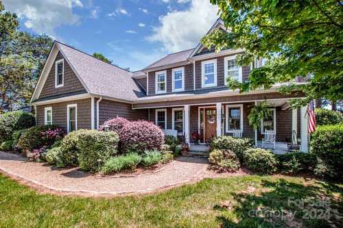 $850,000 - 4Br/3Ba -  for Sale in None, Troutman