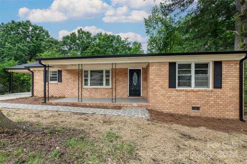 $299,000 - 4Br/2Ba -  for Sale in None, Lancaster