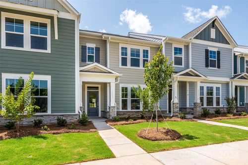 $469,324 - 3Br/3Ba -  for Sale in North Creek Village, Huntersville