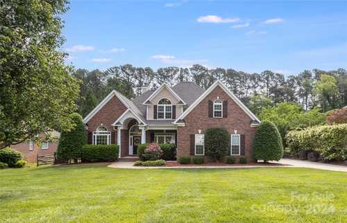 $765,000 - 4Br/3Ba -  for Sale in Kelly Cove, Mooresville