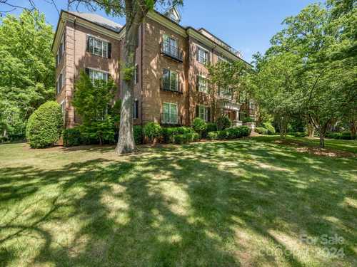 $1,100,000 - 2Br/3Ba -  for Sale in Myers Park, Charlotte