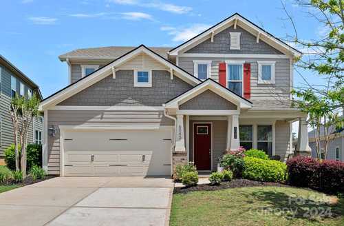 $675,000 - 4Br/3Ba -  for Sale in The Preserve At Riverchase, Fort Mill