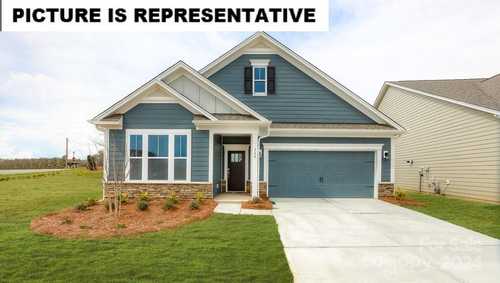 $435,600 - 3Br/3Ba -  for Sale in Brookside, Troutman