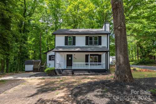 $332,500 - 3Br/3Ba -  for Sale in Hickory Ridge, Charlotte