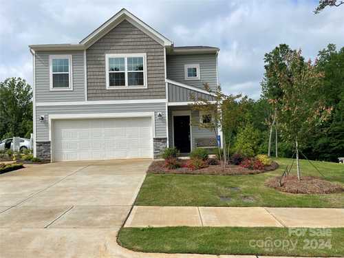 $309,999 - 4Br/3Ba -  for Sale in Greenbriar, Statesville