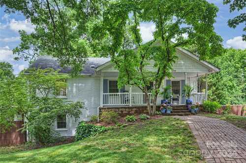 $850,000 - 4Br/3Ba -  for Sale in Greentree, Charlotte