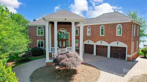 $2,990,000 - 4Br/5Ba -  for Sale in None, Mooresville