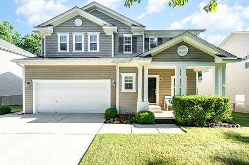 $640,000 - 4Br/4Ba -  for Sale in Madison Green, Fort Mill