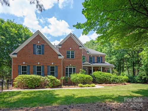 $2,000,000 - 4Br/4Ba -  for Sale in The Meadows On Fairview, Charlotte