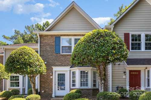 $250,000 - 2Br/3Ba -  for Sale in Dunhill Court, Charlotte