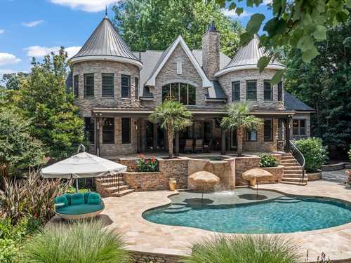 $4,489,000 - 5Br/6Ba -  for Sale in Twin Coves, Huntersville