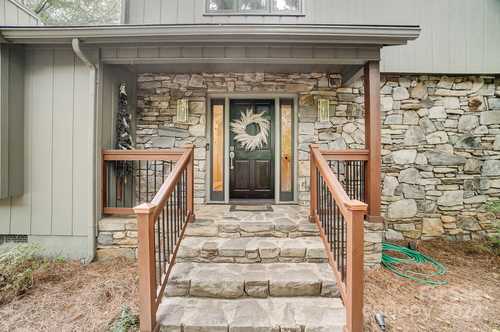 $675,000 - 4Br/3Ba -  for Sale in Raintree, Charlotte