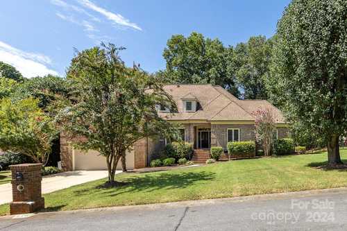 $735,000 - 5Br/4Ba -  for Sale in Bailiwyck, Fort Mill