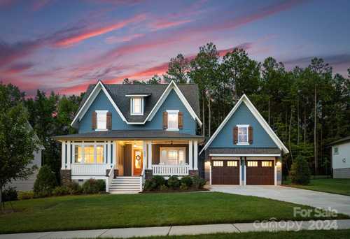 $999,999 - 4Br/3Ba -  for Sale in Nims Village, Fort Mill